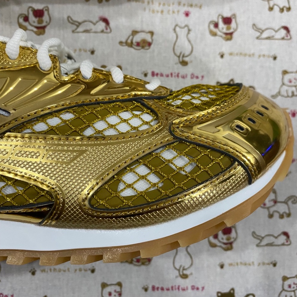 Bottega Veneta Metallic Gold Runner Sneakers - Picture 4 of 9